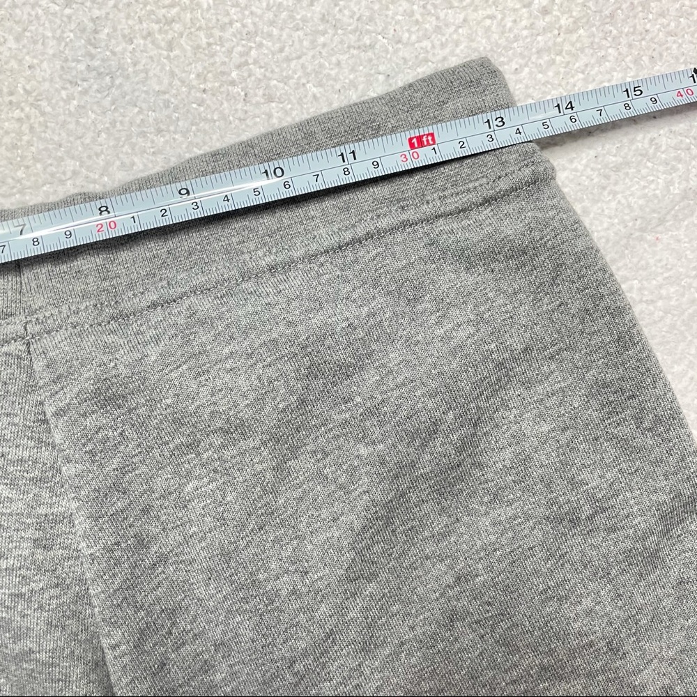 Women’s Nike Sweatpants - Picture 8 of 9